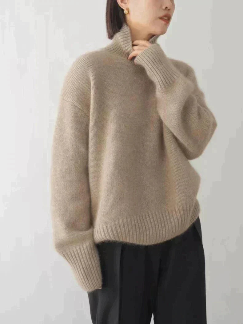 Isabella – Cashmere Turtleneck Sweater