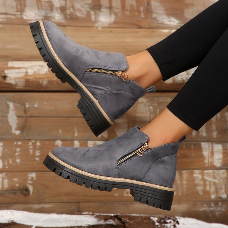 Birgitta – Ankle Boots with Side Zipper
