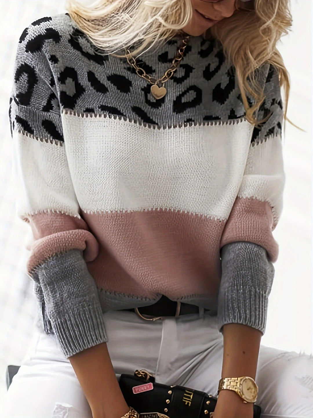 Lela™ - Leopard print sweater