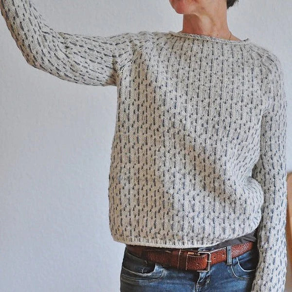 Victoria | Elegant Gray Sweater with Boat Neck