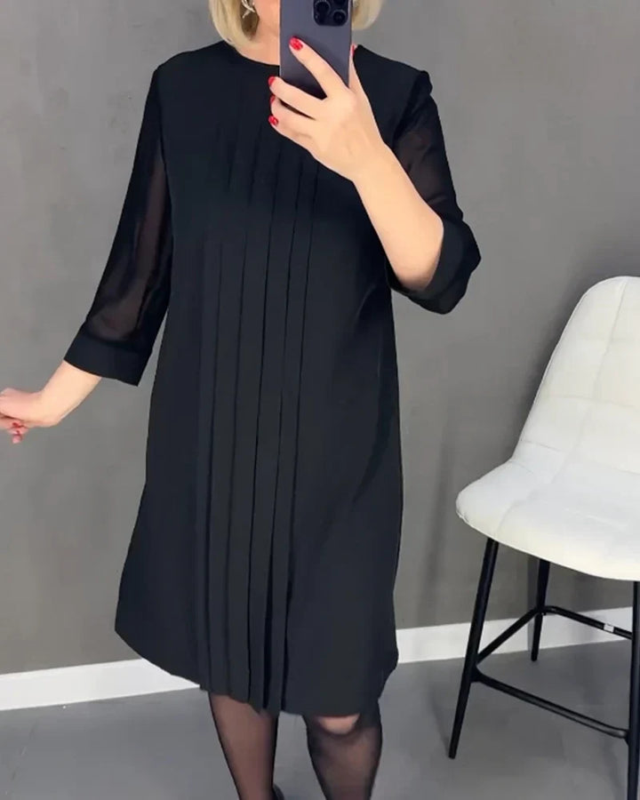 Séraphine – Elegant and versatile pleated dress