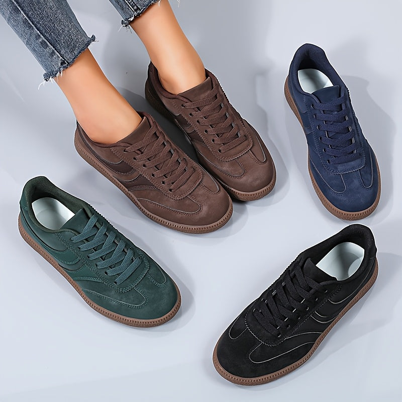 Carol – Casual Lace-Up Sneakers