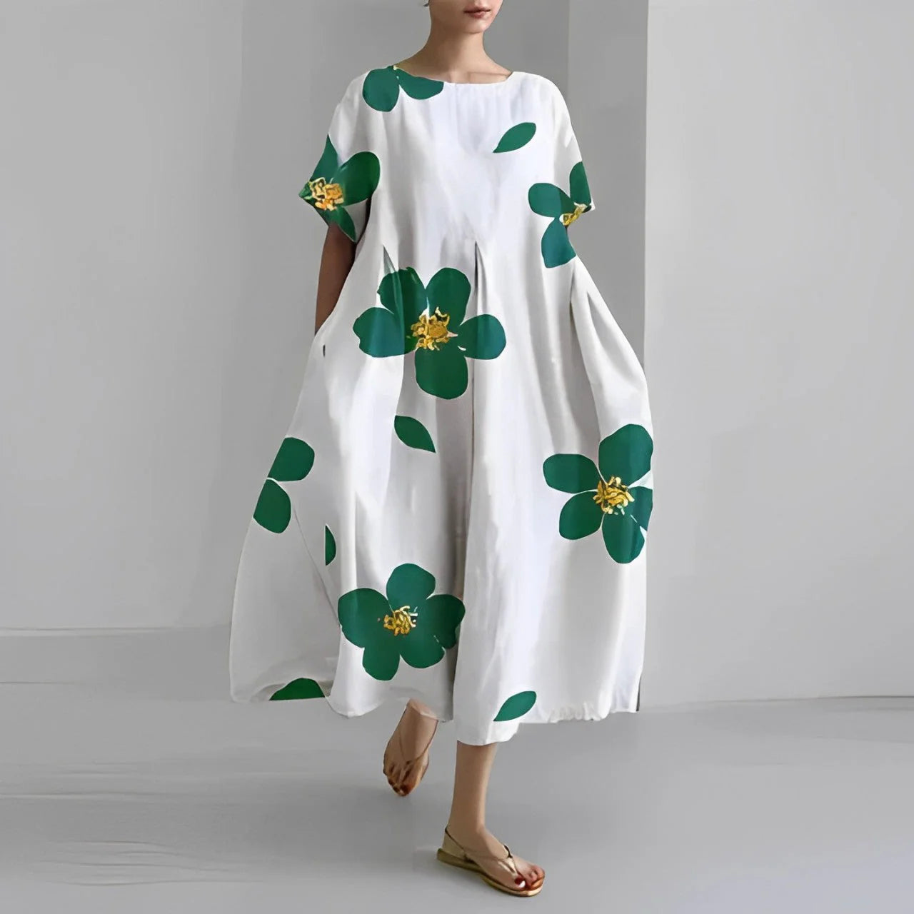 Victoria - White Floral Maxi Dress