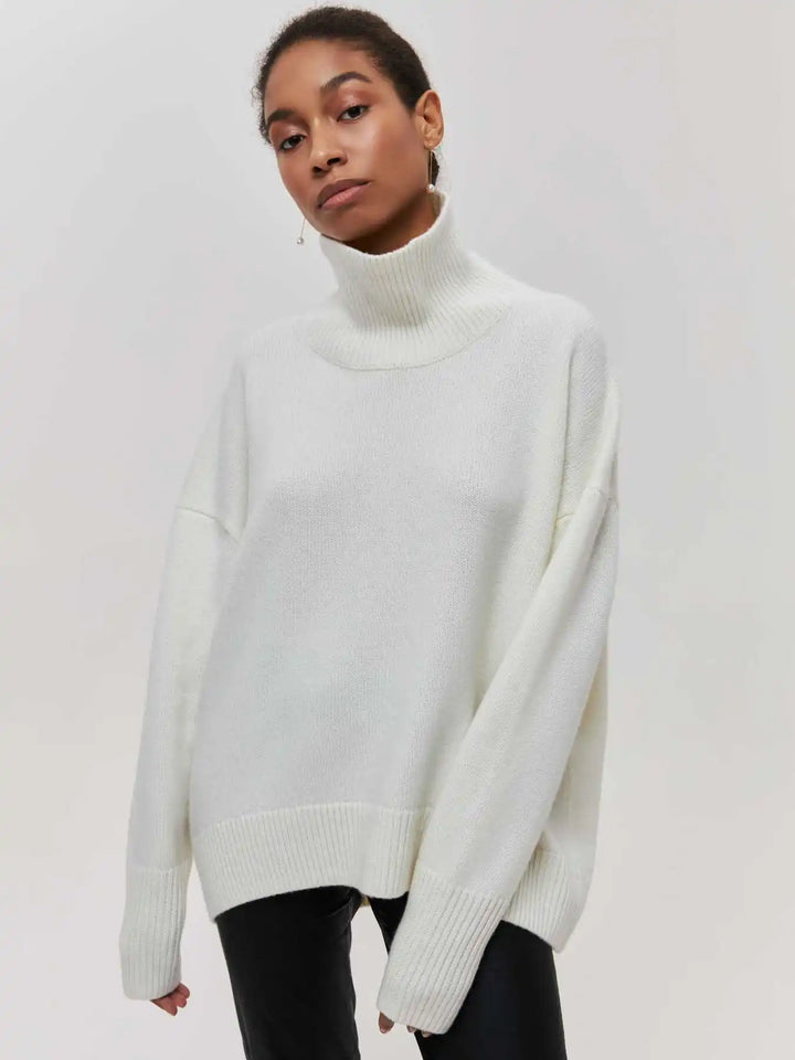 Olivia - Sweater with turtle neck